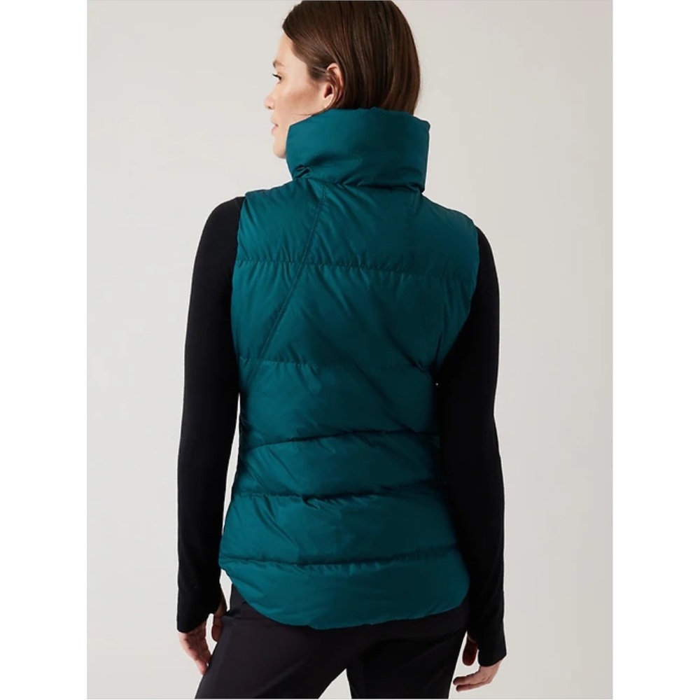 NWT Athleta Downtown Vest - Picture 3 of 9